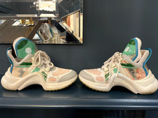 Louis Vuitton Archlight