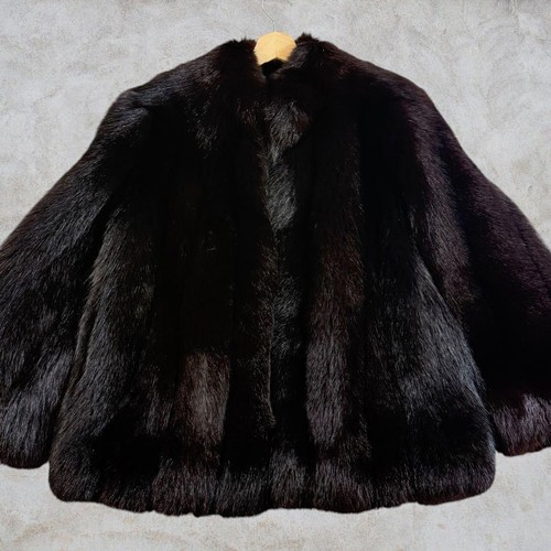 Saga fox fur coat size - l, black