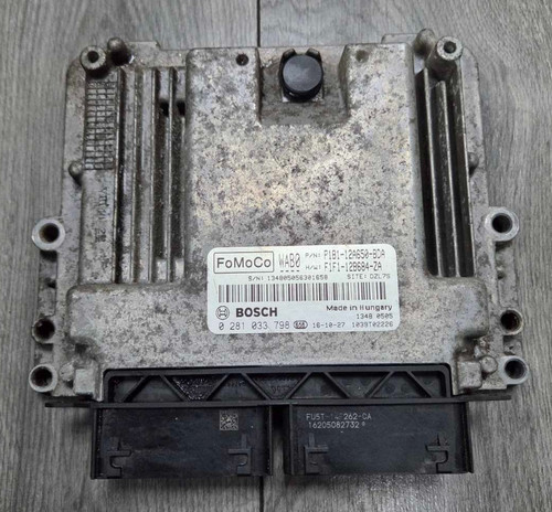 Genuine ford fiesta - ✅,