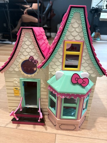 Hello kitty friends - hello,