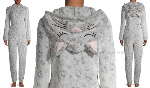 Nwt womens cat - cat, one