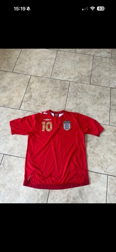 England away shirt - 06,