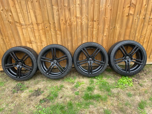 Team dynamic alloy wheels - 19",