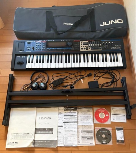 Roland juno synthesizer - juno-gi,