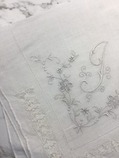 VINTAGE EMBROIDERED IRISH