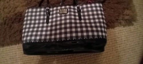 Lovely navy and white - navy, gingham