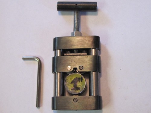 Heavy duty hand - hand, tool