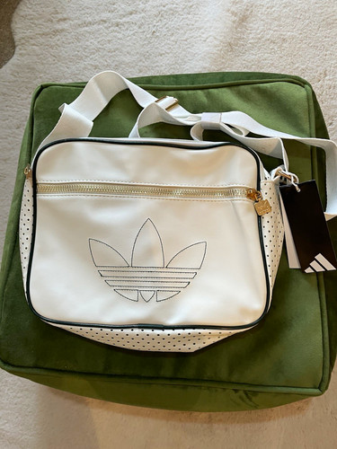 Adidas originals airliner - adidas,