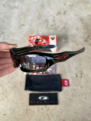 Oakley monster dog - dog, ducati