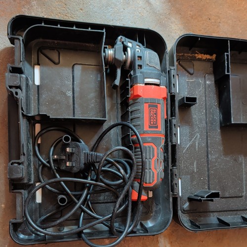 Black and decker mt300ka - black,