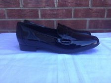 New black Clarks  patent leather flat Shoes Women’s Loafers UK 7.5 E wide fit