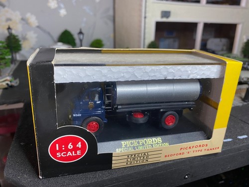 Bedford type tanker lorry - s,