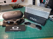 VINTAGE OAKLEY ROMEO 1 X METAL