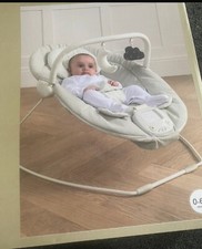 Mama & Papas apollo vibrate & sound bouncer