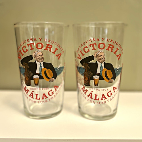 Victoria málaga pint beer - málaga,