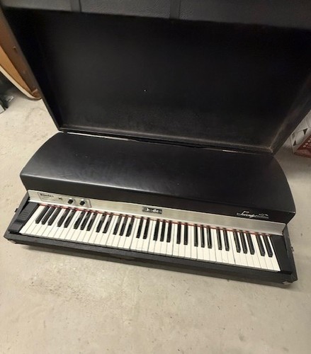 Rhodes mark stage piano bass - rhodes,