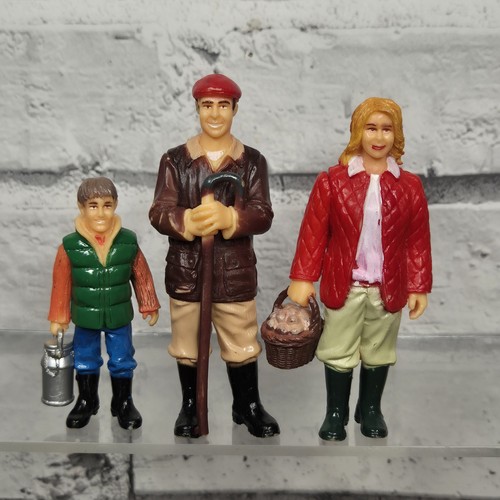 Elc farm figure - farm, bundle
