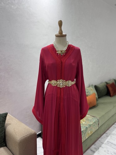 Pure crimson takchita - pure,