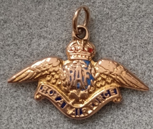 Antique 9ct gold raf - 9ct,