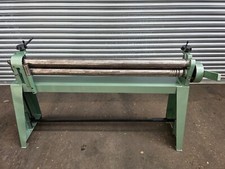 Keetona 4ft Pyramid Slip Rolls