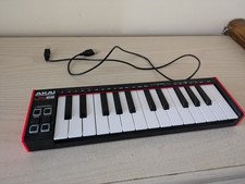 Akai LPK25 USB Midi Keyboard