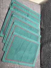 6 Green With Red Trim Cloth