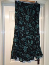 Ladies Skirt Size 22
