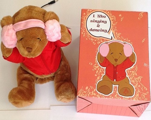 Singing and dancing bear plug - dancing,