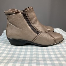 Pavers Wedge Ankle Boots UK 8