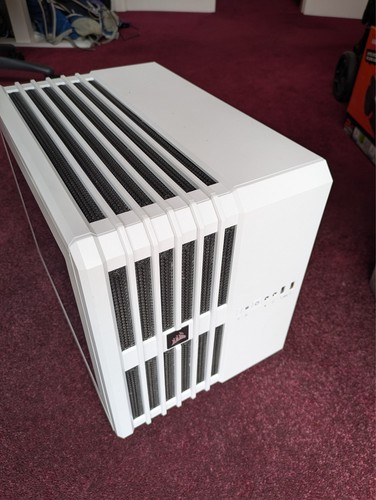 Corsair carbide air 240 - carbide,