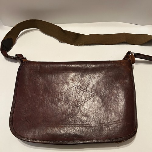 Distressed vintage brown - distressed,