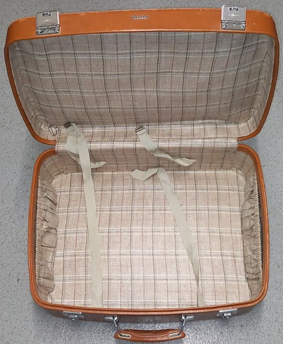 Antler midsize suitcase - suitcase,