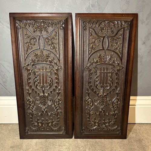 Pair antique 19thc - 19thc, carved