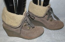 PEACOCKS WOMENS BROWN LACE UP