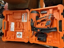 Spit Pulsa 27E Nail Gun with Battery, Charger and carry Case