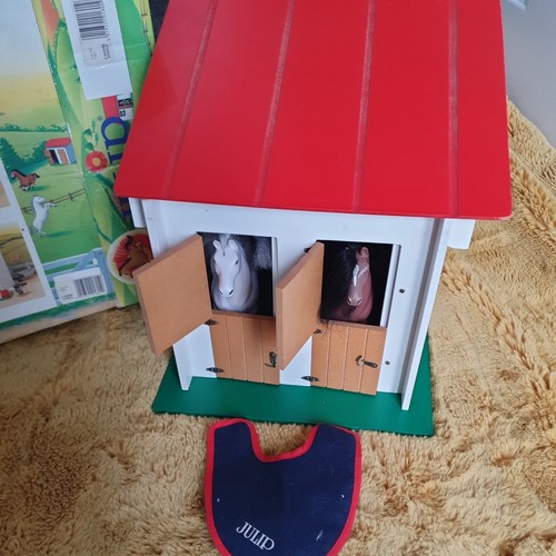 Julip model horse stables - julip,