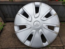 One Genuine Mitsubishi Mirage 14" Wheel Trim Hub Cap x1