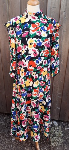Bnwt warehouse bright florals - bnwt,