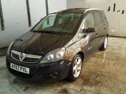 Vauxhall zafira sri - b,