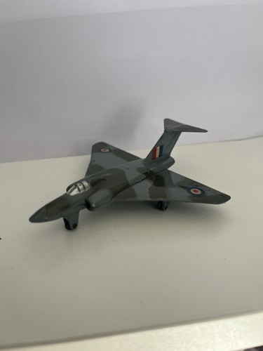 Vintage dinky toy gloster - -,