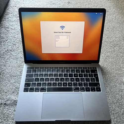 Apple macbook pro - 13-inch, 2017
