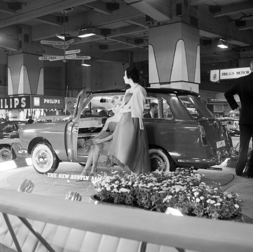 Austin a40 farina motor - austin,