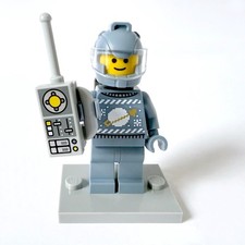 LEGO Sand Blue Spaceman