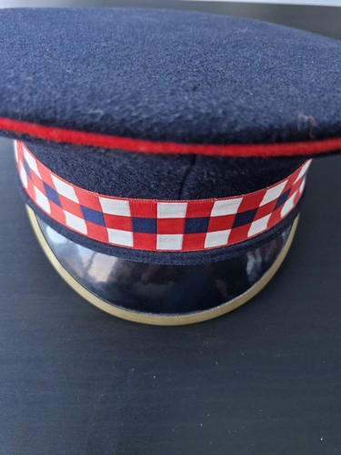 Scots guards hat size - guards,