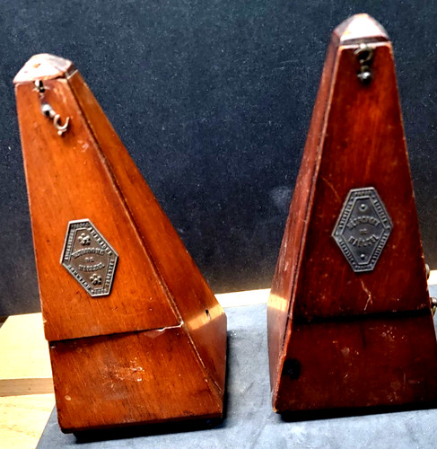 Antique pair mahogany key - antique, of