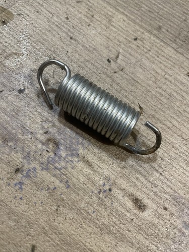 Front axle height spring - axle,