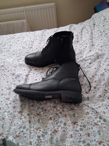 Clarke black leather - clarke,