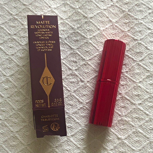 Charlotte tilbury matte - charlotte,