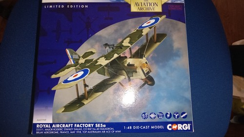 Corgi aviation se5a - corgi,