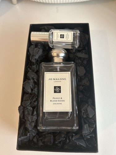 Empty malone peony - jo,